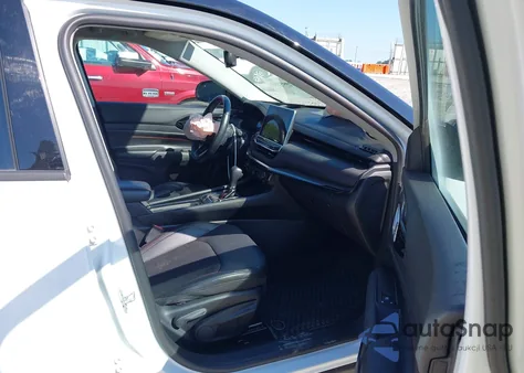 2022 Jeep Compass Trailhawk 4X4 from USA, damaged, VIN 3C4NJDDB5NT133241